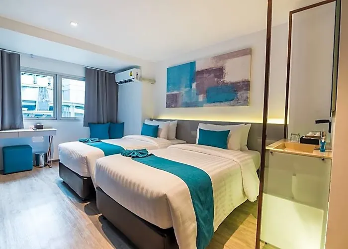 Sora Silom Hotel