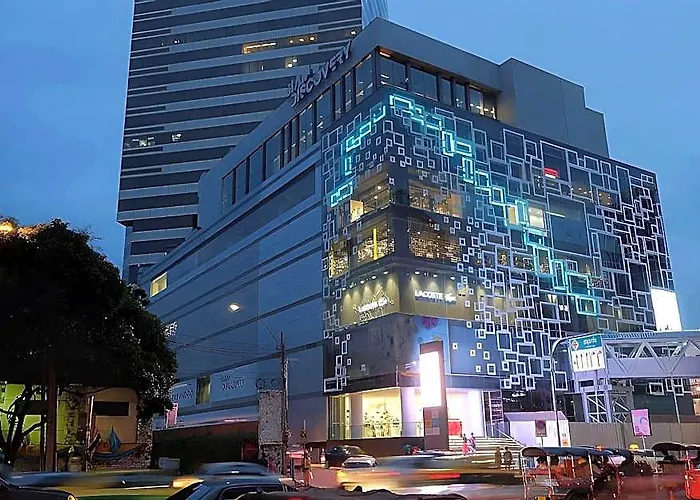 Sora Silom Hotel Banguecoque