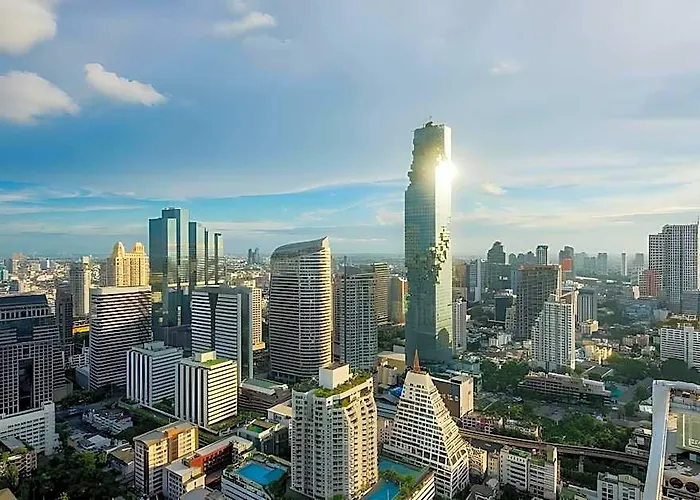 Sora Silom Hotel 4*