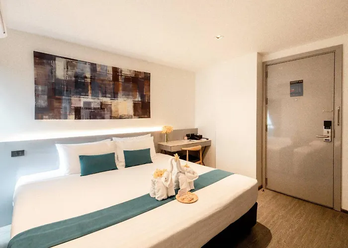 Sora Silom 4*